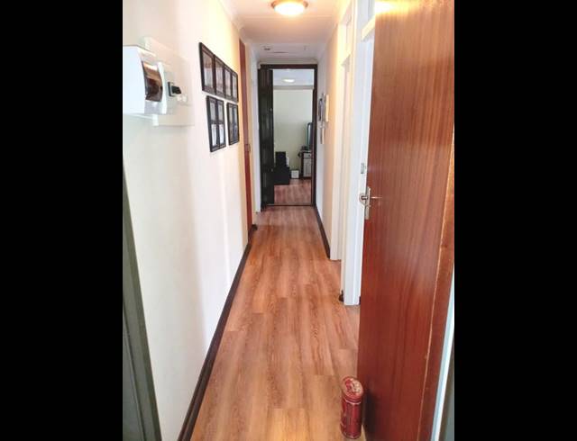 4 BEDROOM HOUSE FOR SALE IN COSMOSRAND